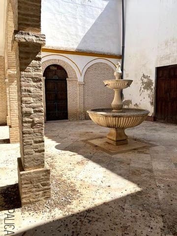 4 bedroom Villa for sale in Ecija - € 245,000 (Ref: 9898405)