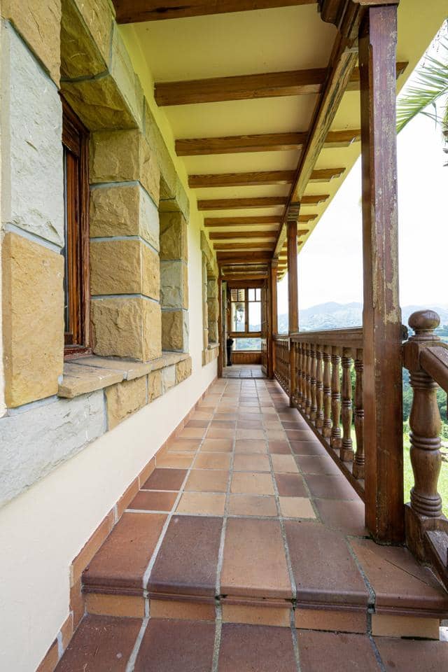 6 bedroom Villa for sale in Pilona - € 1,150,000 (Ref: 9905174)