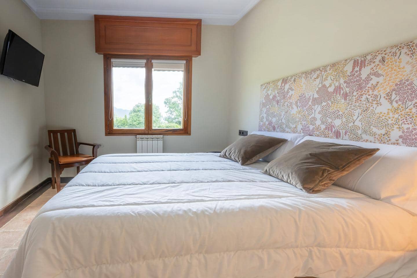 6 bedroom Villa for sale in Pilona - € 1,150,000 (Ref: 9905174)