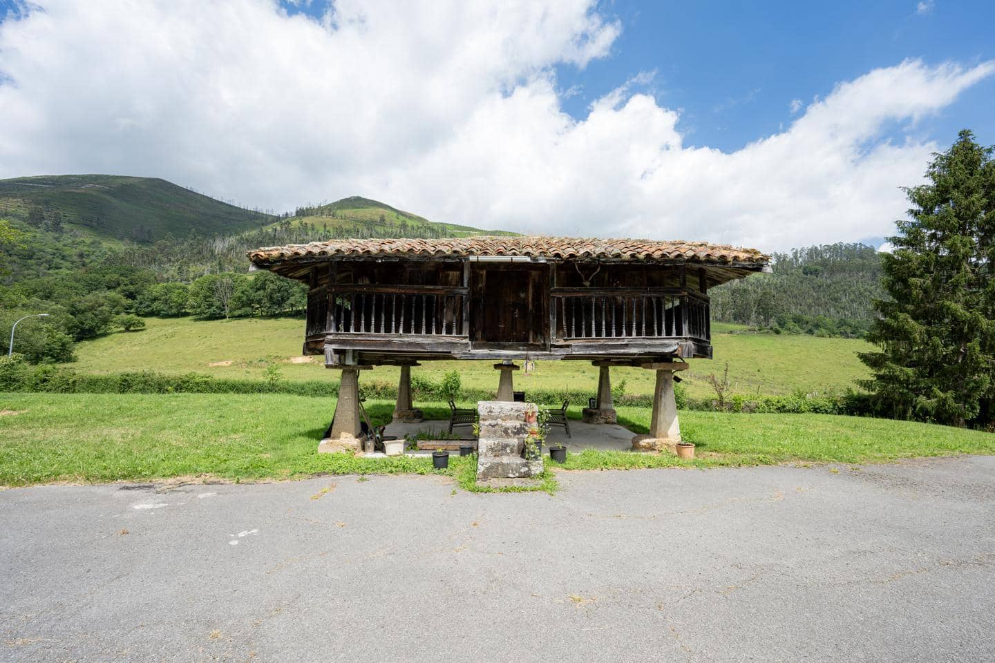 6 bedroom Villa for sale in Pilona - € 1,150,000 (Ref: 9905174)