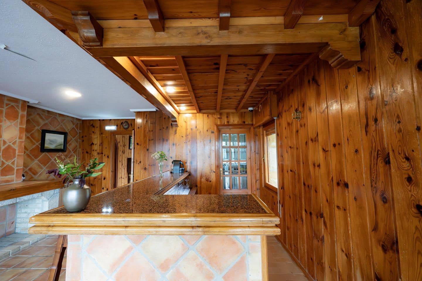 6 bedroom Villa for sale in Pilona - € 1,150,000 (Ref: 9905174)
