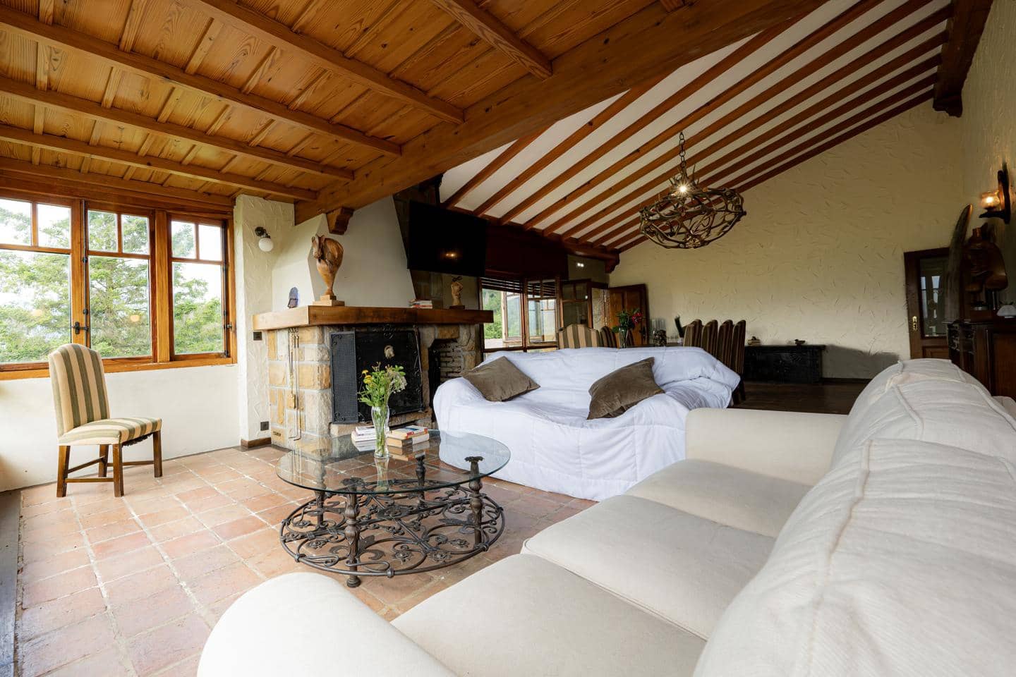 6 bedroom Villa for sale in Pilona - € 1,150,000 (Ref: 9905174)