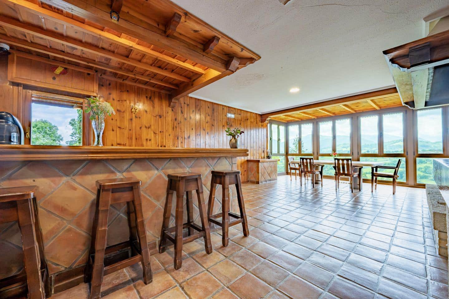 6 bedroom Villa for sale in Pilona - € 1,150,000 (Ref: 9905174)
