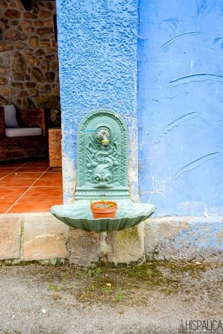 10 bedroom Villa for sale in Cangas de Onís - € 1,300,000 (Ref: 9934989)