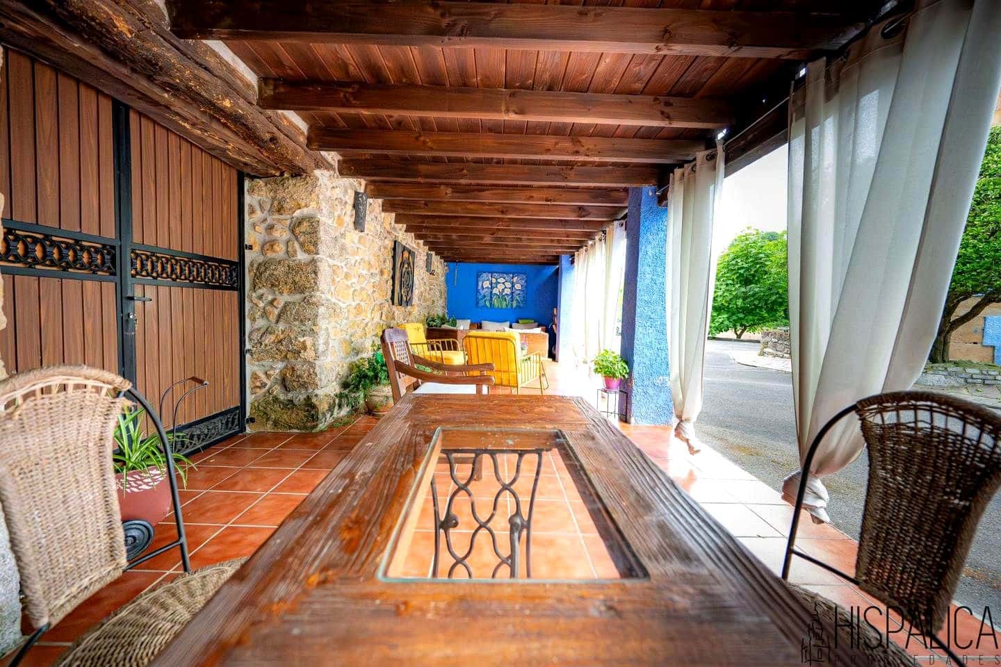 10 bedroom Villa for sale in Cangas de Onis - € 1,300,000 (Ref: 9934989)