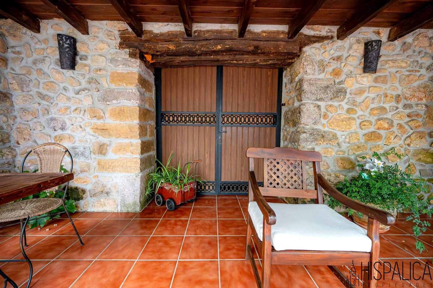 10 bedroom Villa for sale in Cangas de Onis - € 1,300,000 (Ref: 9934989)