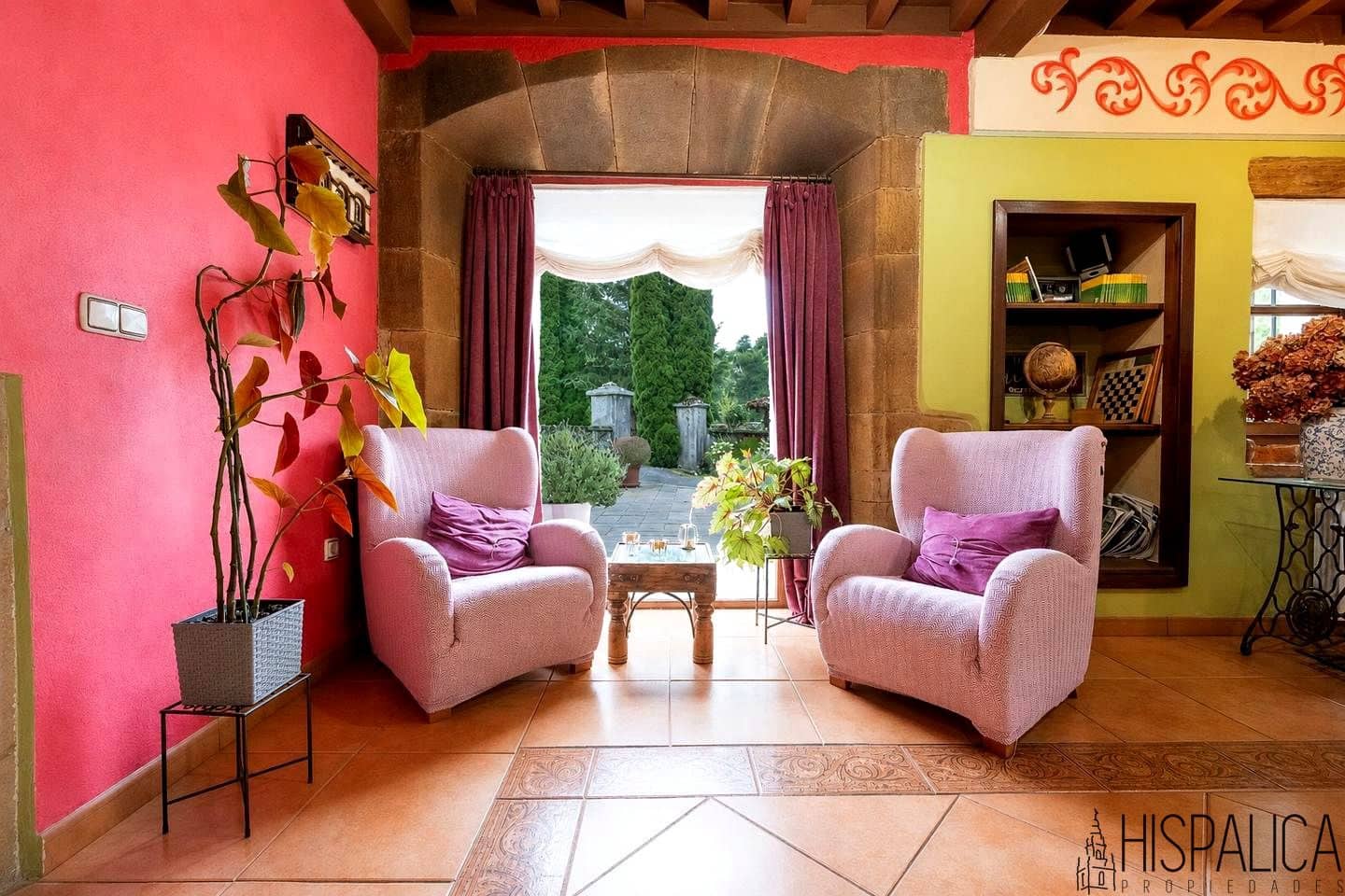 10 bedroom Villa for sale in Cangas de Onis - € 1,300,000 (Ref: 9934989)