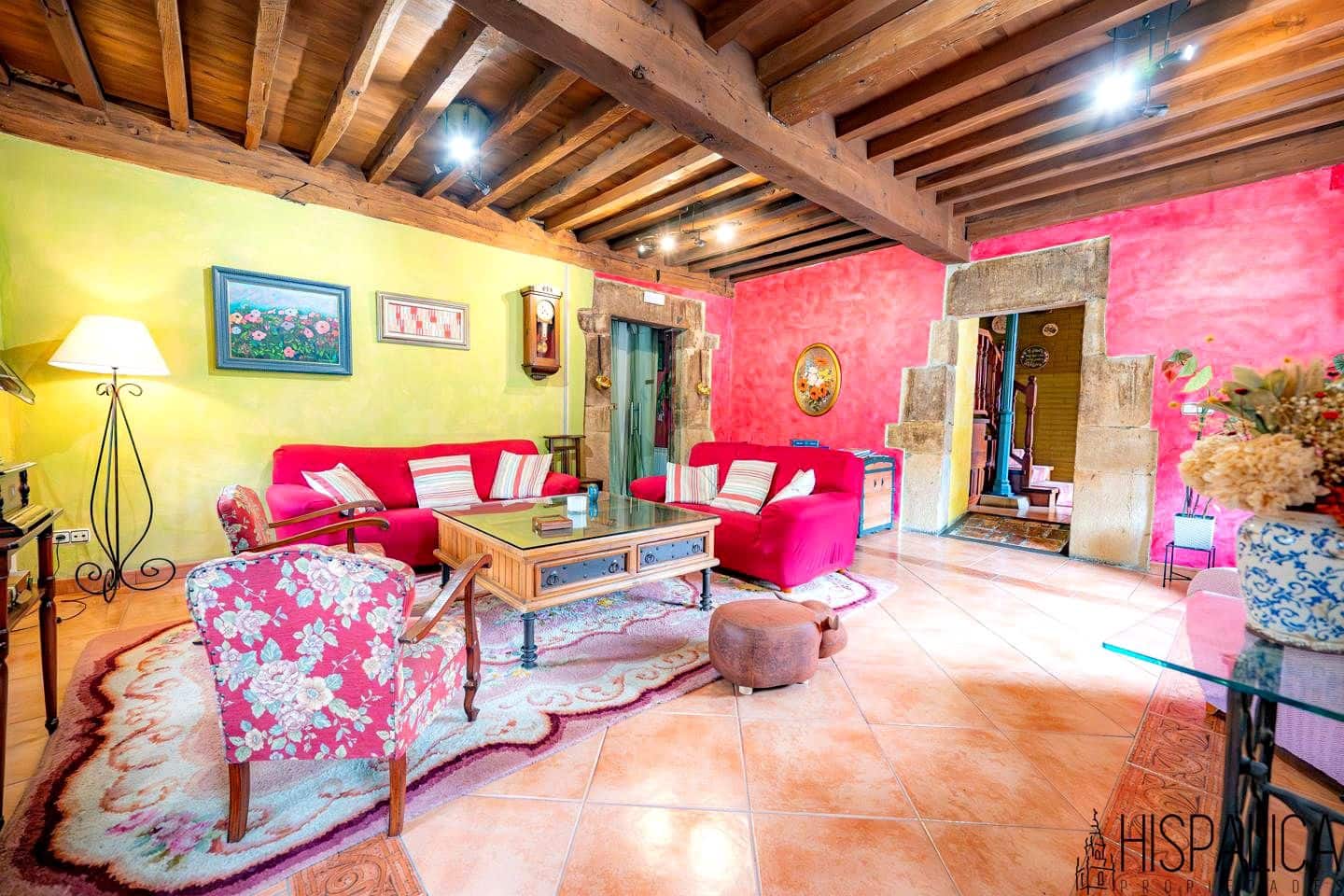 10 bedroom Villa for sale in Cangas de Onis - € 1,300,000 (Ref: 9934989)