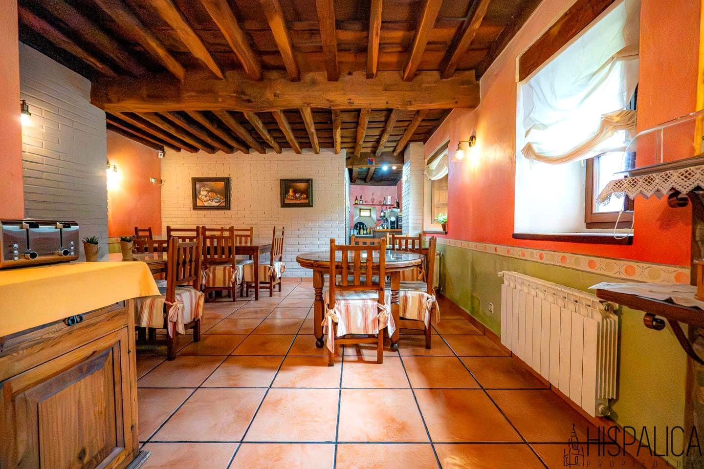 10 bedroom Villa for sale in Cangas de Onis - € 1,300,000 (Ref: 9934989)