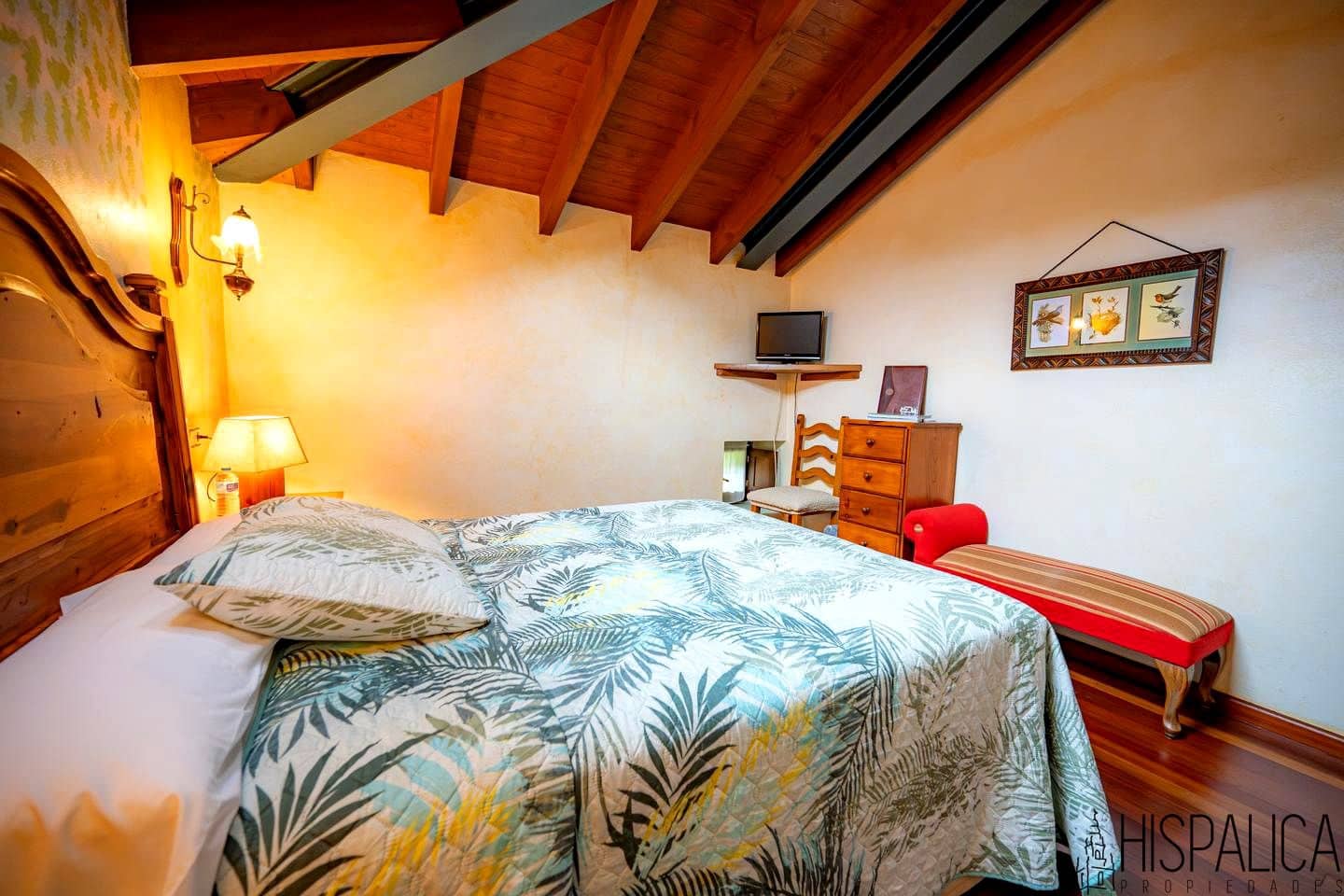 10 bedroom Villa for sale in Cangas de Onis - € 1,300,000 (Ref: 9934989)