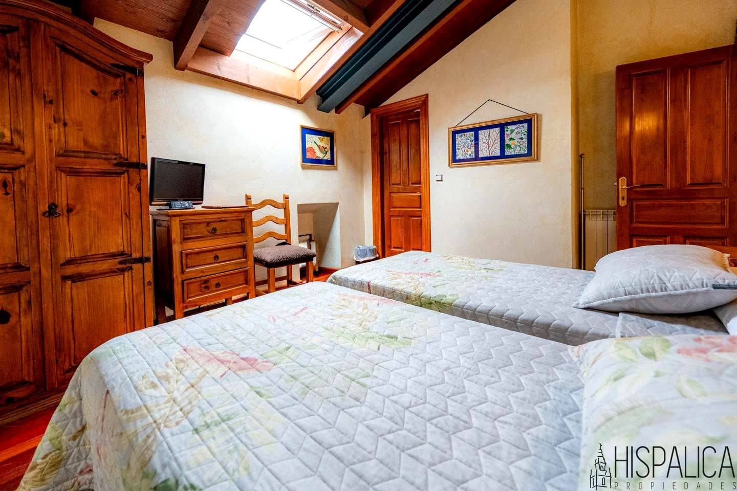 10 bedroom Villa for sale in Cangas de Onis - € 1,300,000 (Ref: 9934989)
