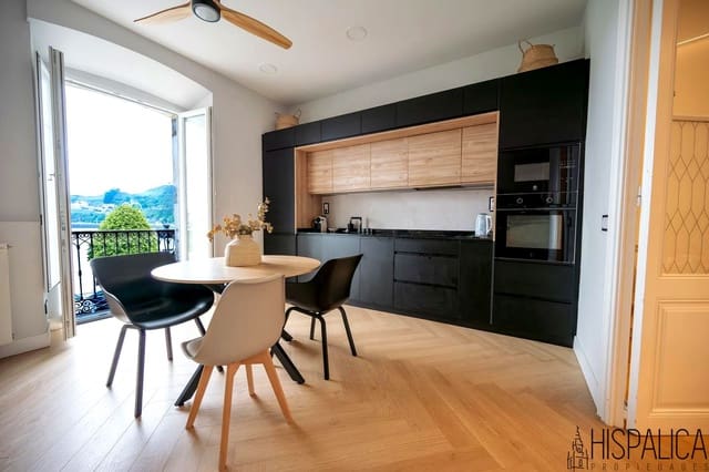 6 sovrum Lägenhet till salu i Ribadesella/Ribeseya, Ribadesella - 1 050 000 € (Ref: 9983743)