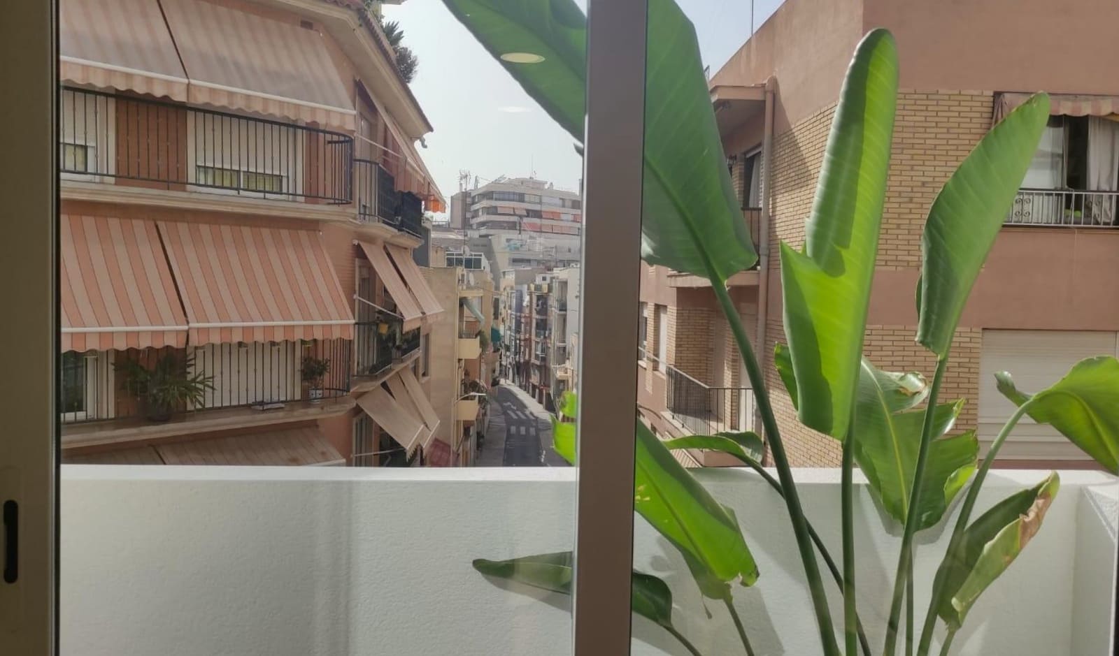 2 soveværelse Lejlighed til salg i Alicante by - € 260.000 (Ref: 10004925)