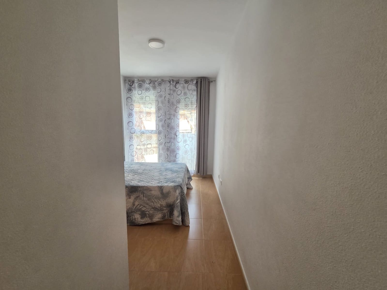 2 soveværelse Lejlighed til salg i Alicante by - € 260.000 (Ref: 10004925)