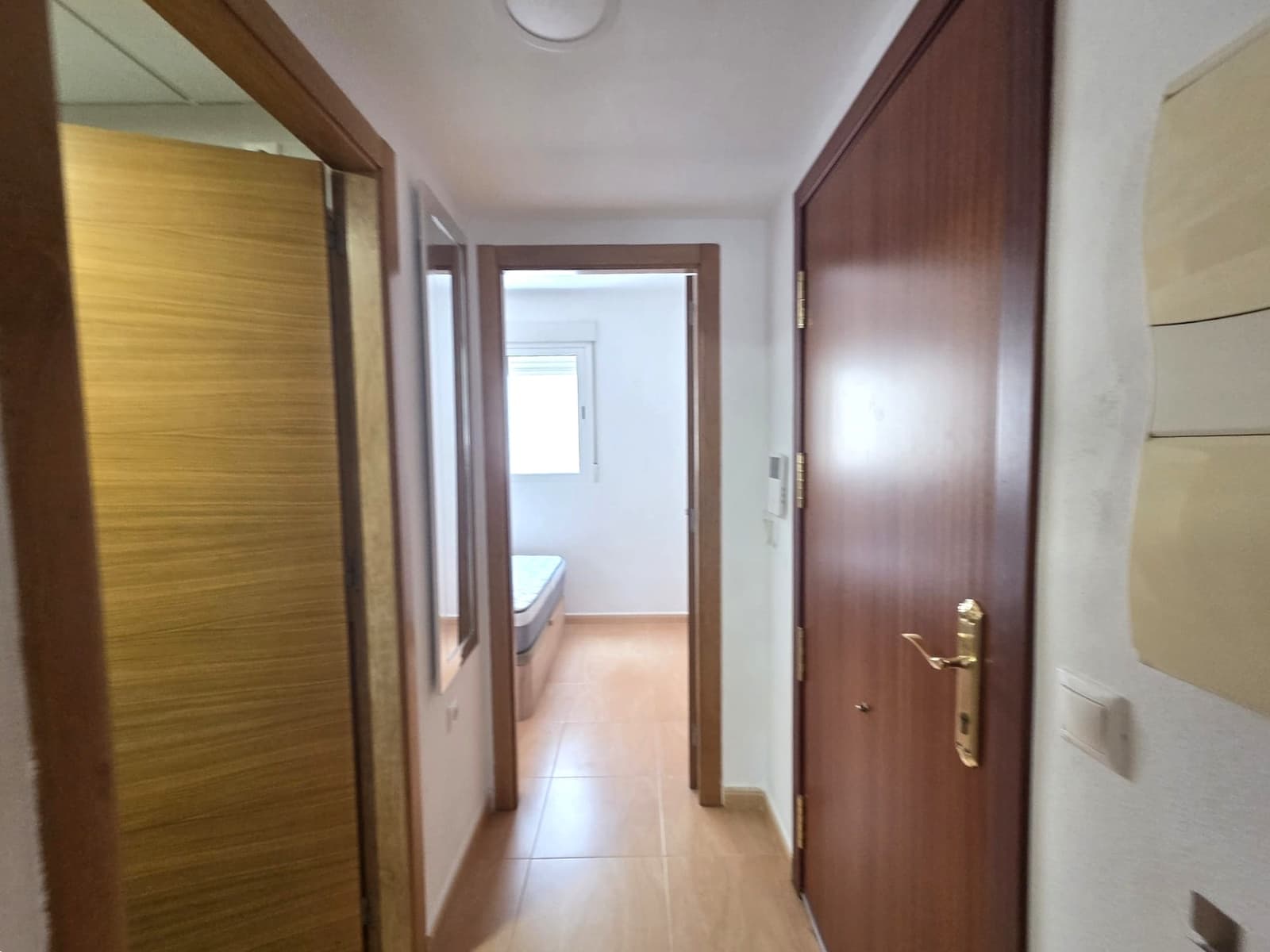 2 soveværelse Lejlighed til salg i Alicante by - € 260.000 (Ref: 10004925)