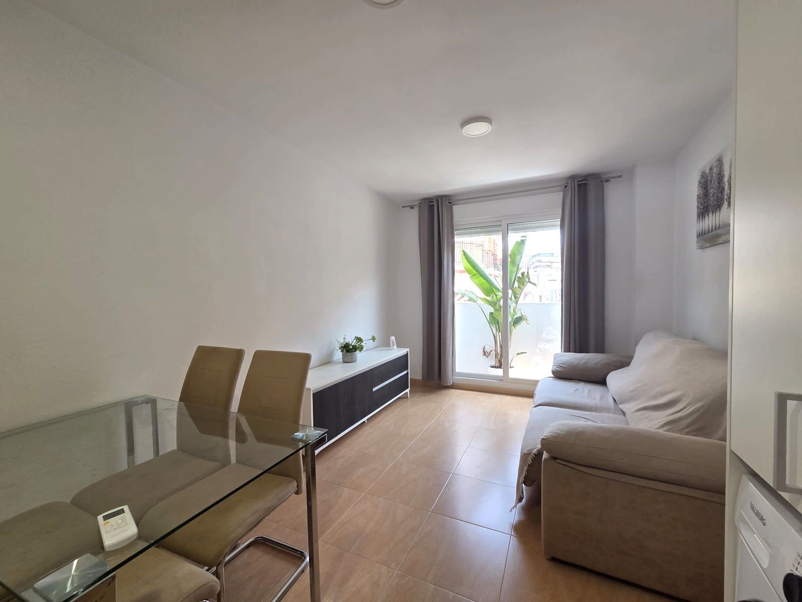 2 soveværelse Lejlighed til salg i Alicante by - € 260.000 (Ref: 10004925)