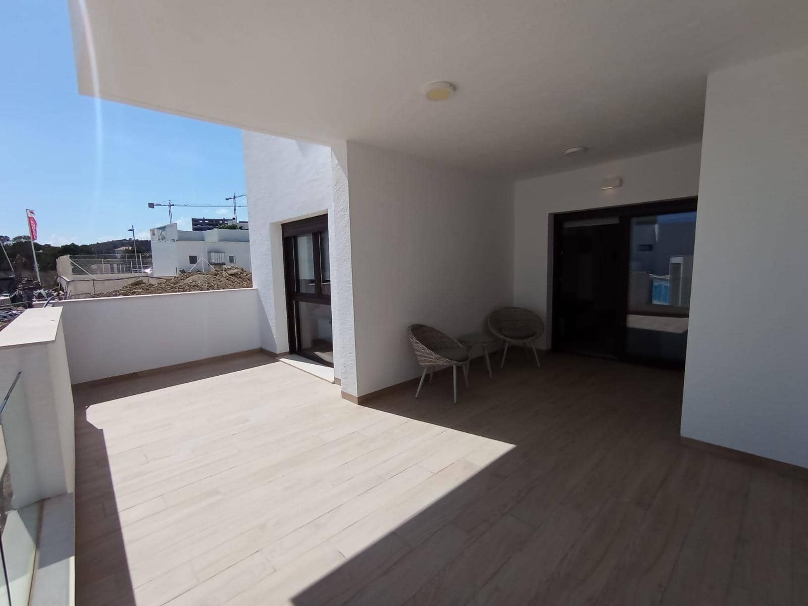 2 soverom Leilighet til leie i Finestrat med svømmebasseng garasje - € 1 550 (Ref: 10012307)