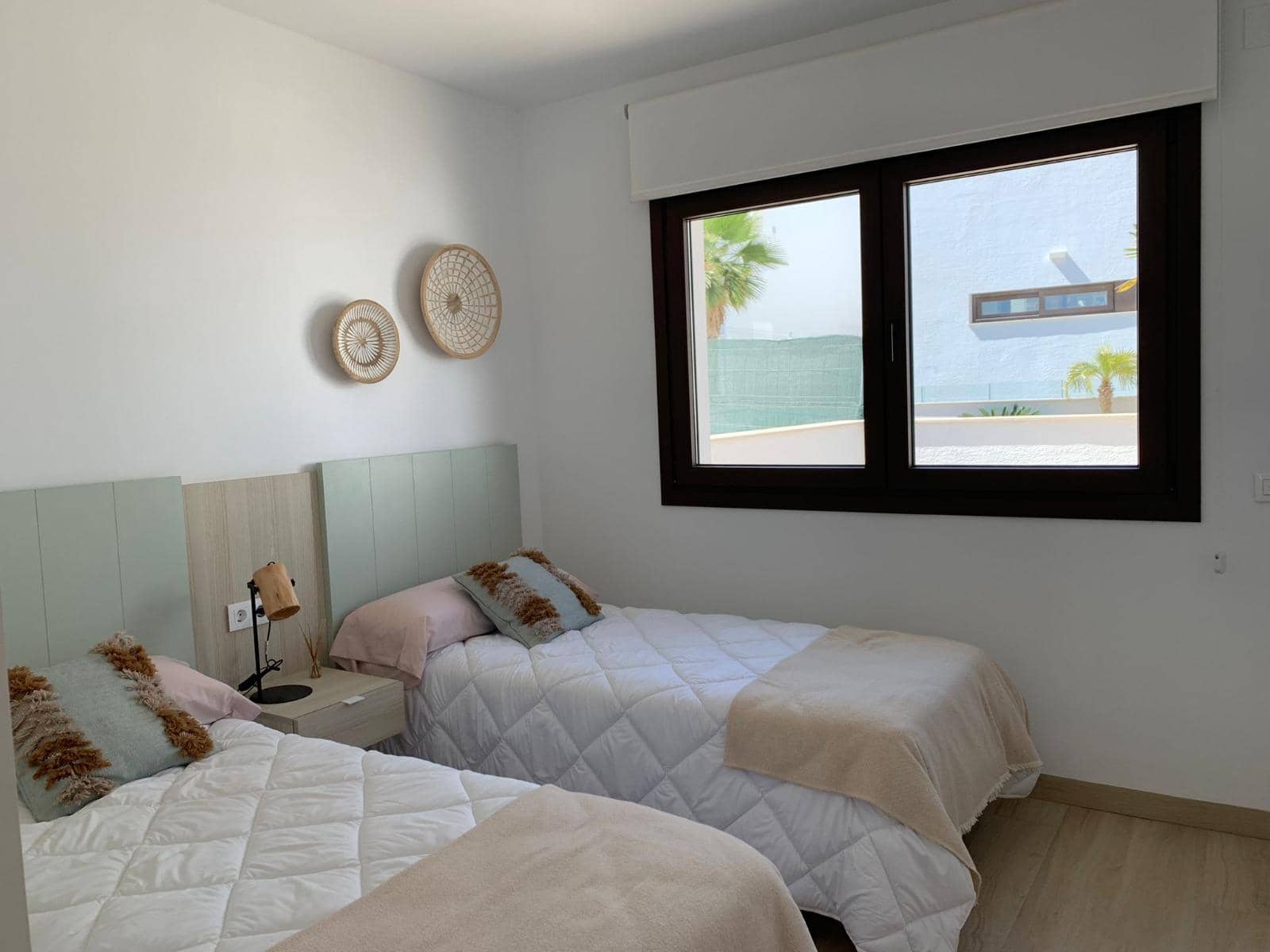 2 soverom Leilighet til leie i Finestrat med svømmebasseng garasje - € 1 550 (Ref: 10012307)
