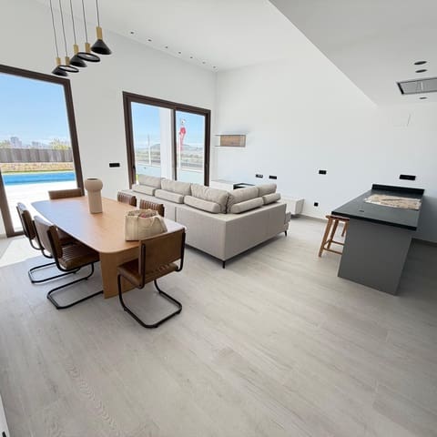 5 makuuhuone Huvila vuokrattavana paikassa Balcón de Finestrat - Terra Marina, Finestrat mukana uima-altaan 
autotalli - 4 500 € (Ref: 10016583)