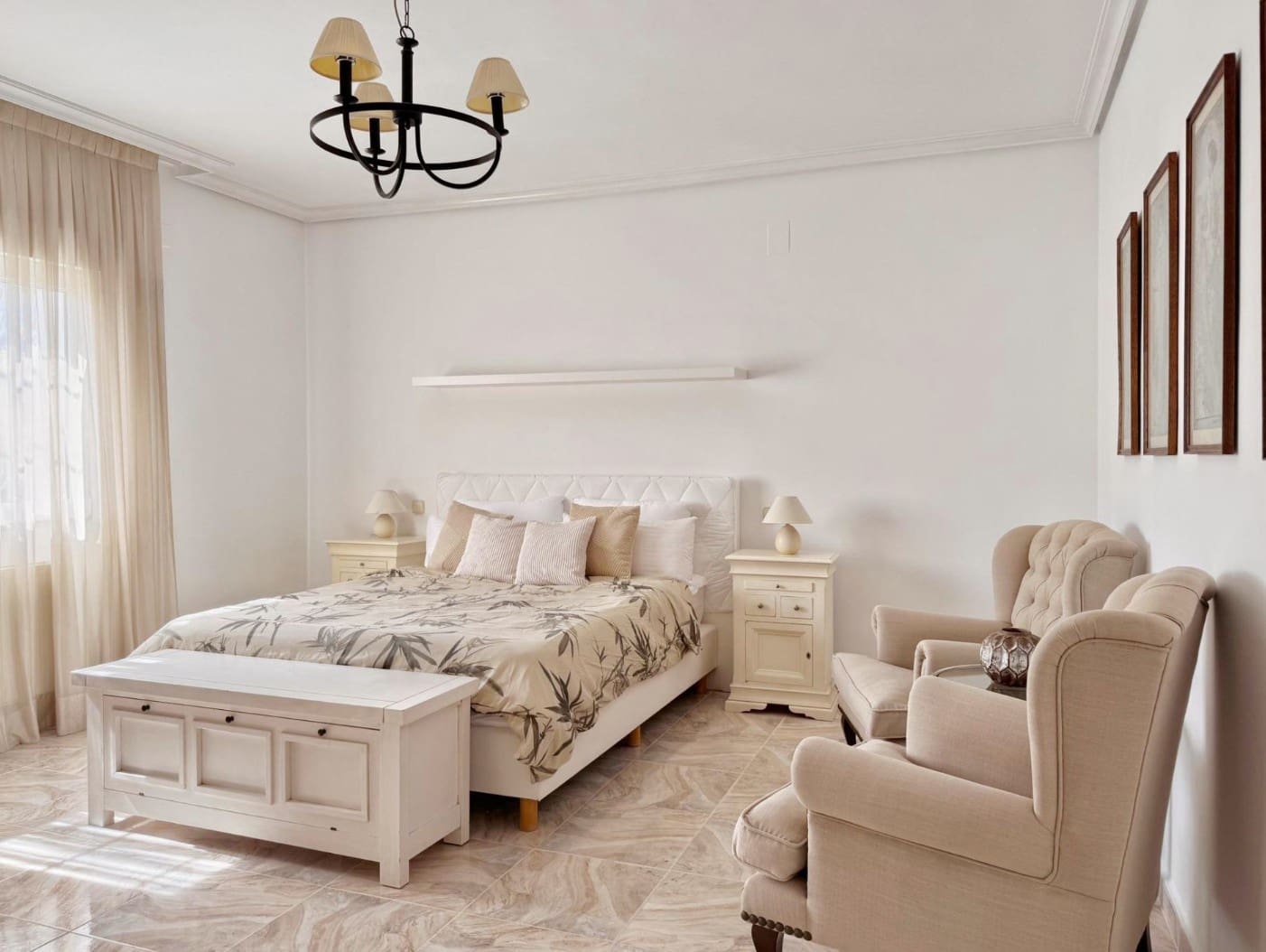 7 bedroom Villa for rent in La Nucia with pool - € 5,300 (Ref: 10028994)