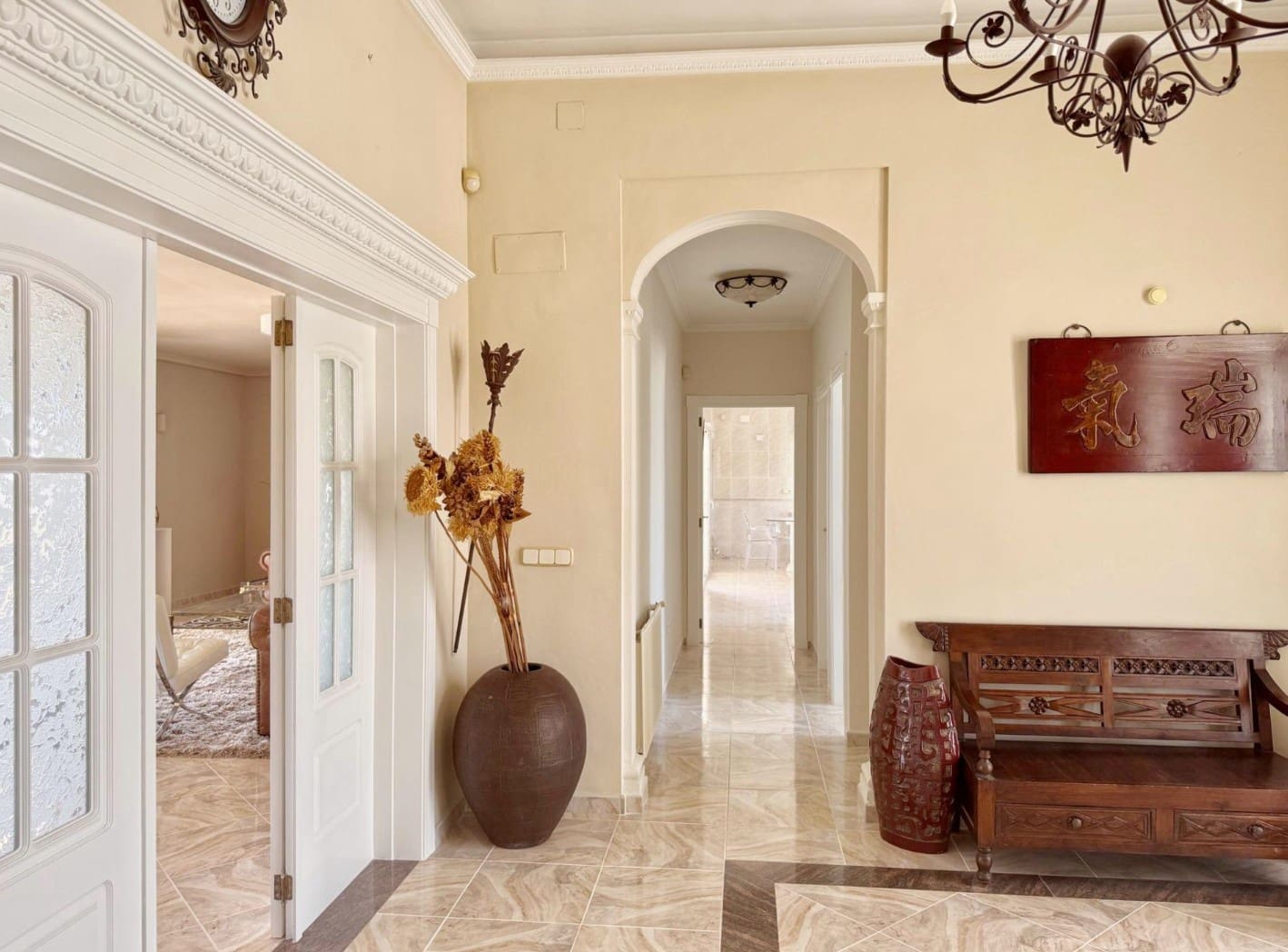 7 bedroom Villa for rent in La Nucia with pool - € 5,300 (Ref: 10028994)