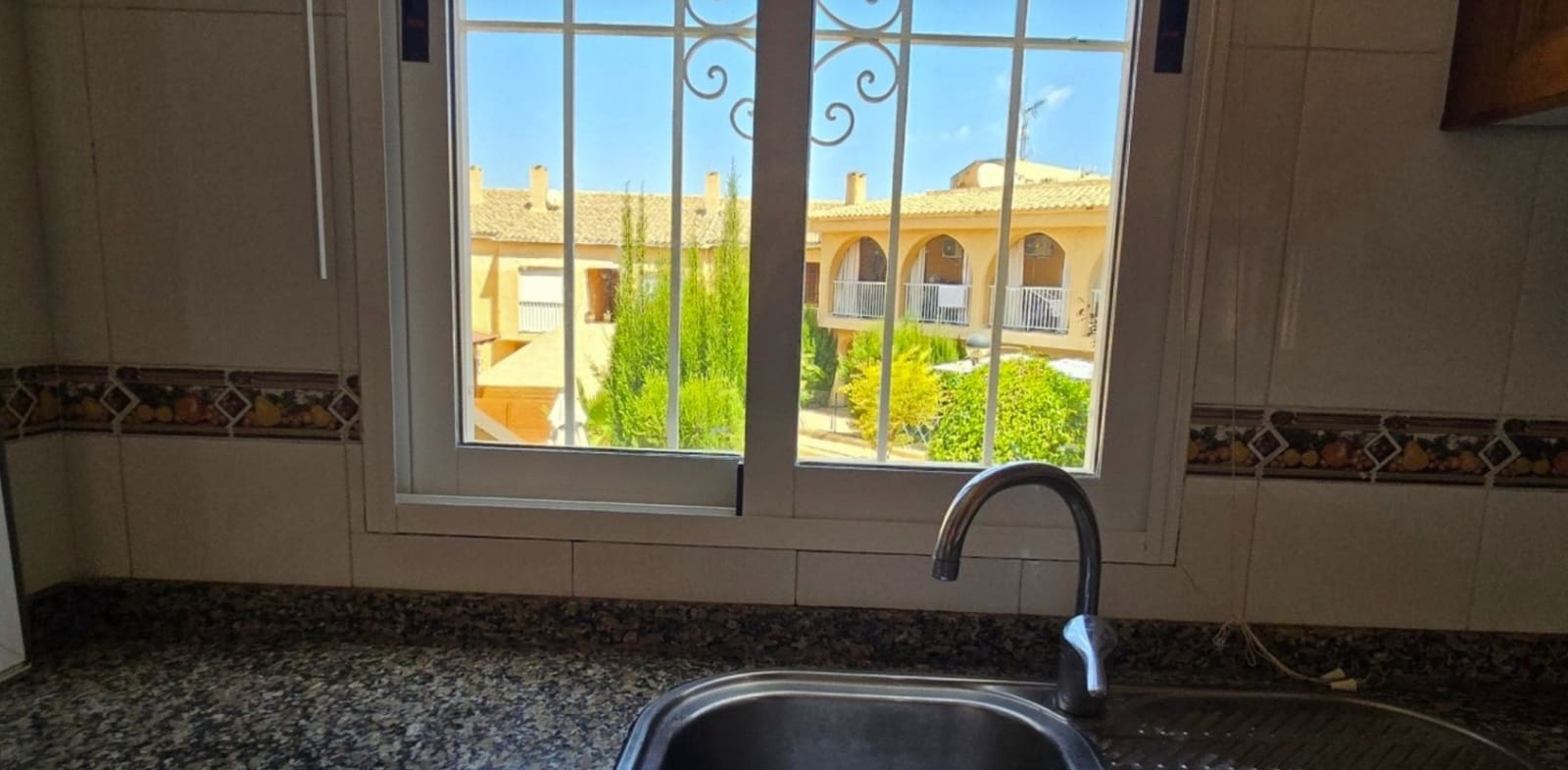 2 Zimmer Reihenhaus zu verkaufen in Albir mit Pool Garage - 355.000 € (Ref: 10033478)