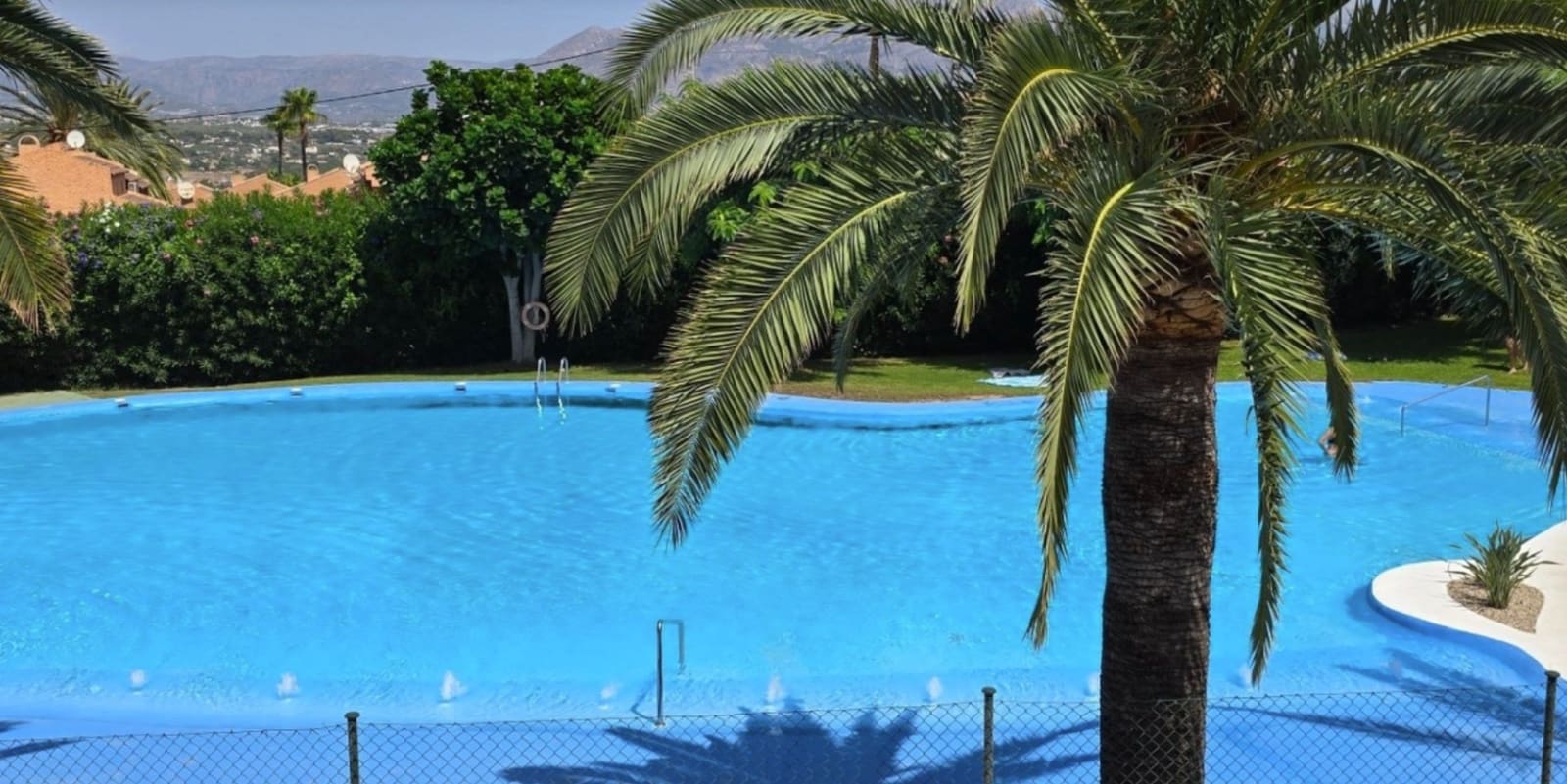 2 Zimmer Reihenhaus zu verkaufen in Albir mit Pool Garage - 355.000 € (Ref: 10033478)