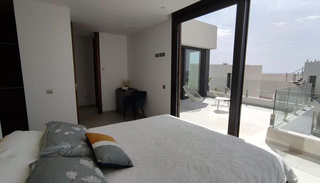 3 Zimmer Villa zu vermieten in Golf Bahía, Finestrat mit Pool Garage - 3.999 € (Ref: 10042159)