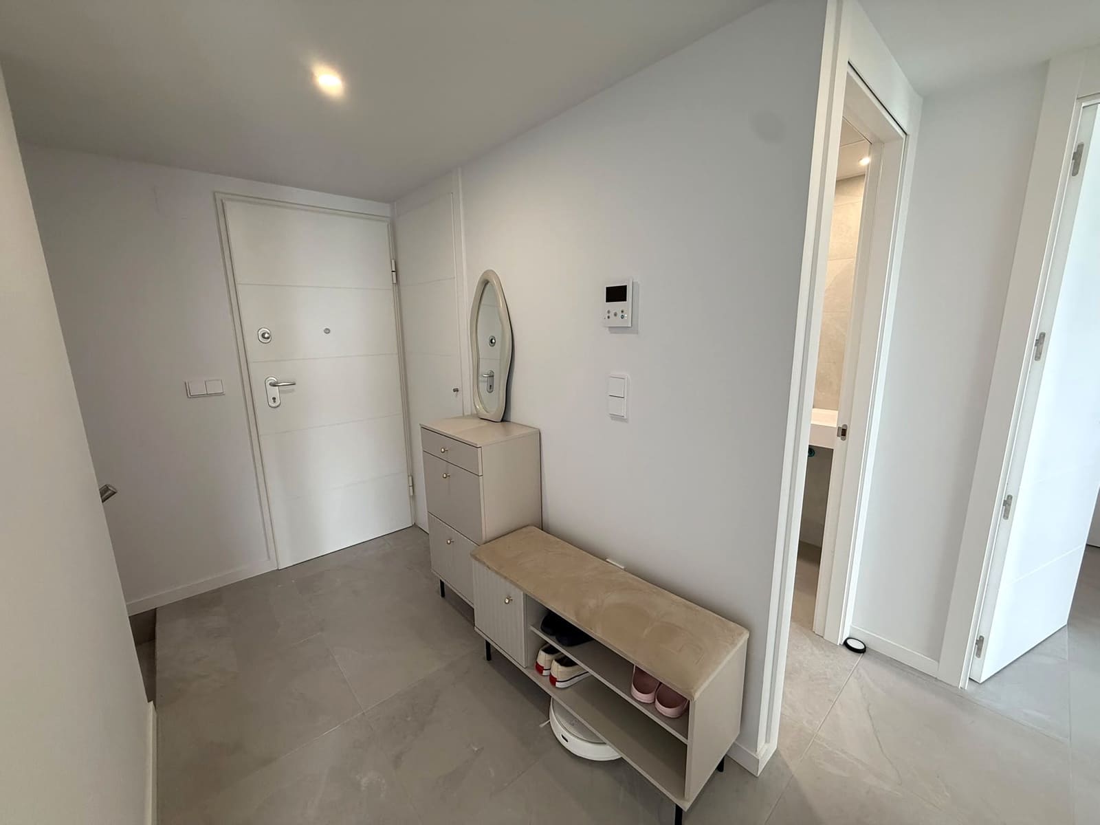 2 slaapkamer Appartement te huur in Finestrat met zwembad garage - € 2.000 (Ref: 10071023)