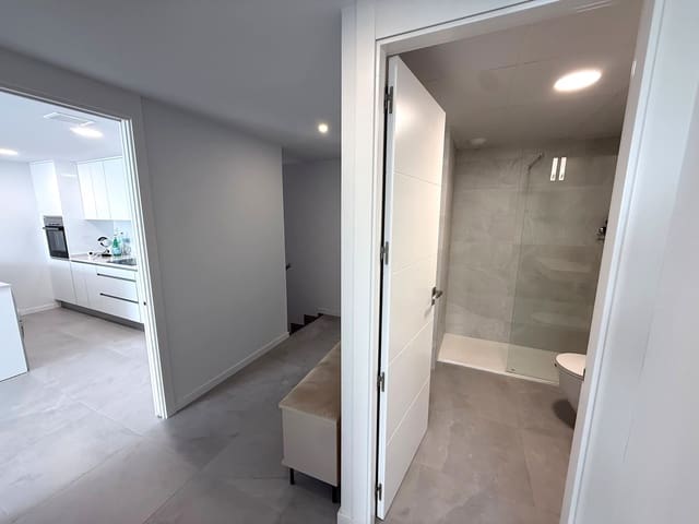 2 slaapkamer Appartement te huur in Balcón de Finestrat - Terra Marina, Finestrat met zwembad garage - € 2.000 (Ref: 10071023)