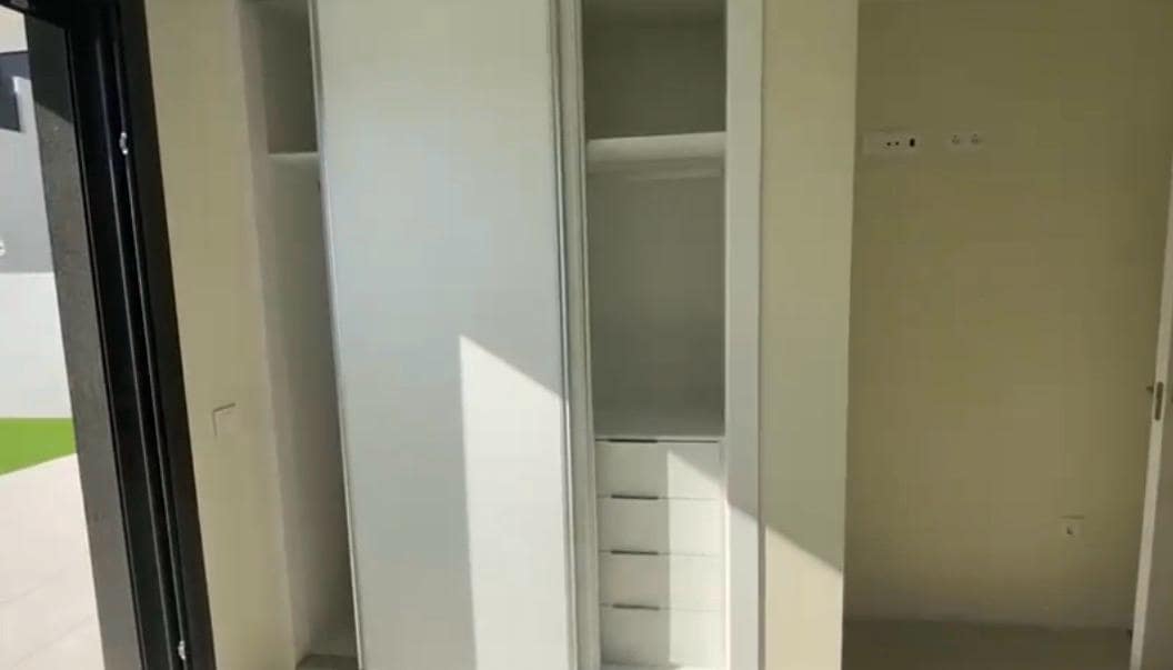 3 sypialnia Apartament na sprzedaż w Finestrat z basenem garażem - 409 000 € (Ref: 10072951)
