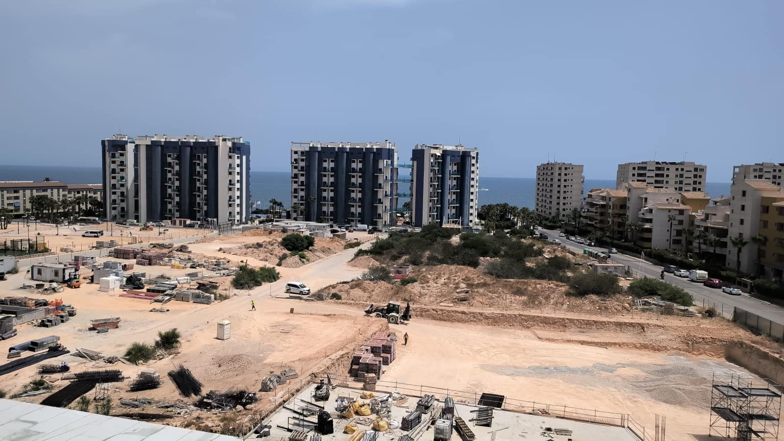 3 soverom Leilighet til salgs i Torrevieja - € 404 000 (Ref: 10073092)
