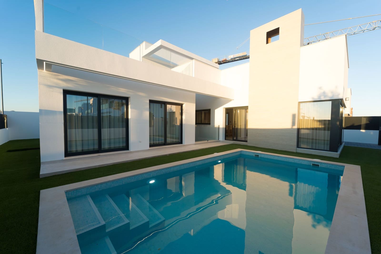 4 soveværelse Villa til salg i Murcia by med swimmingpool garage - € 267.000 (Ref: 10073093)