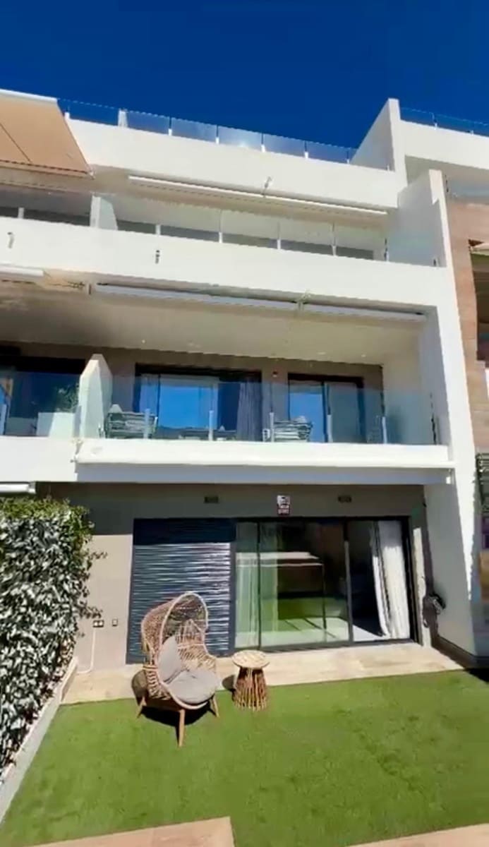 3 quarto Apartamento para arrendar em Finestrat com piscina garagem - 3 000 € (Ref: 10099038)