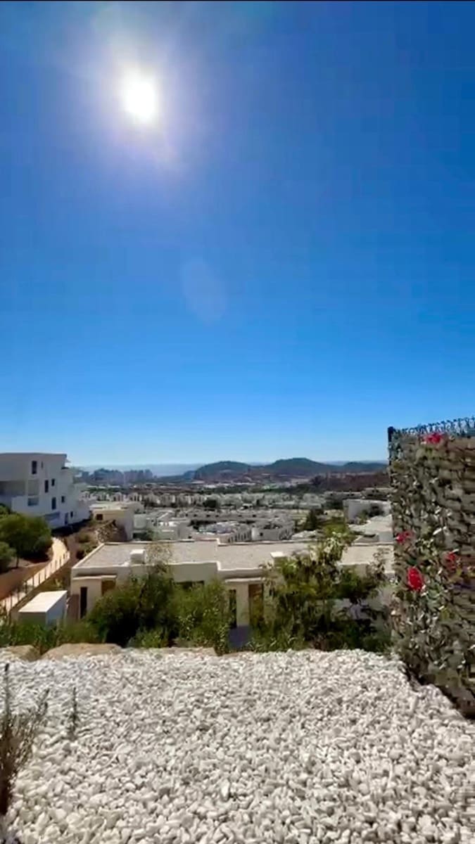 3 quarto Apartamento para arrendar em Finestrat com piscina garagem - 3 000 € (Ref: 10099038)
