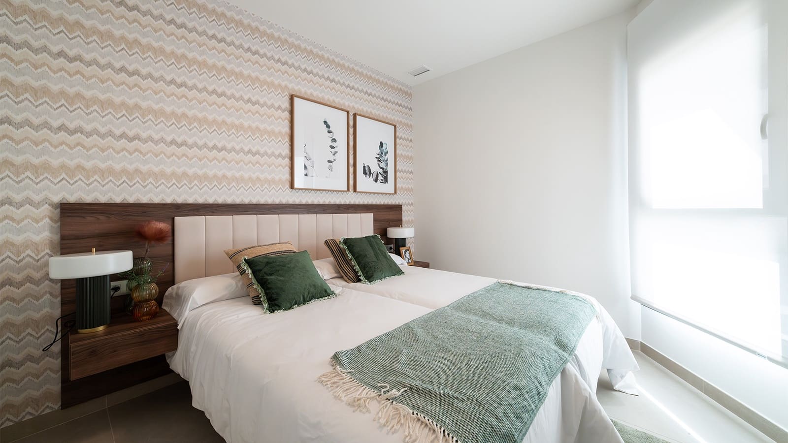 2 quarto Apartamento para venda em Benidorm com piscina - 865 000 € (Ref: 10110259)