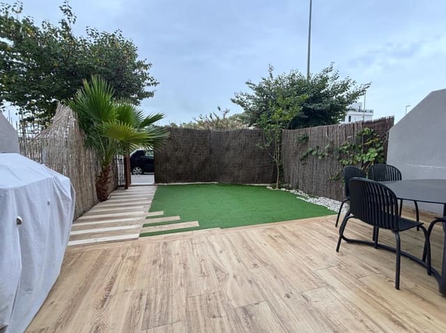 3 bedroom Terraced Villa for rent in Platja Vila Joiosa - Platja de Torres, La Villajoyosa / Vila Joiosa with pool - € 1,800 (Ref: 10120396)