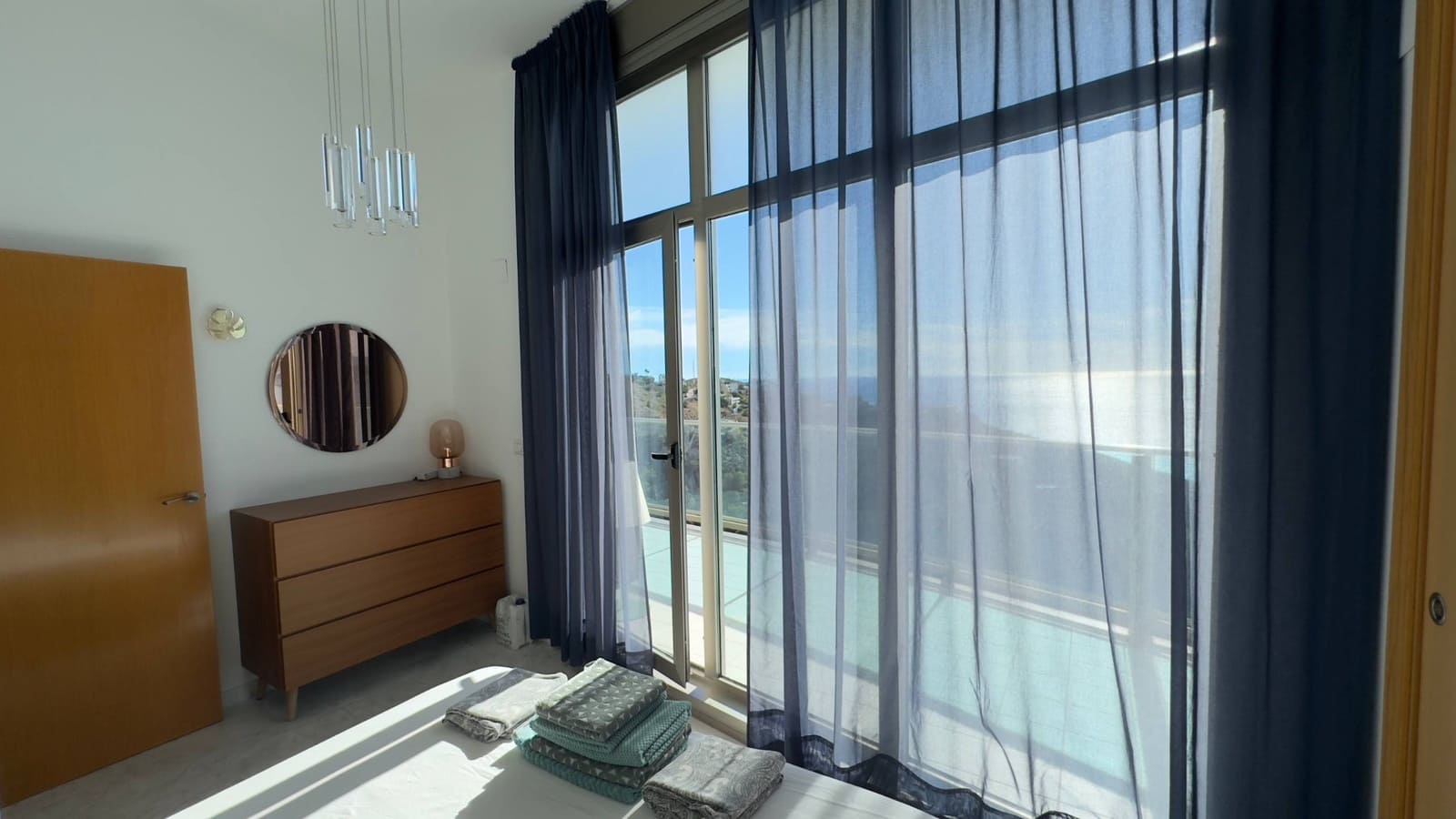 1 soverom Leilighet til salgs i Benidorm med svømmebasseng garasje - € 420 000 (Ref: 10124685)