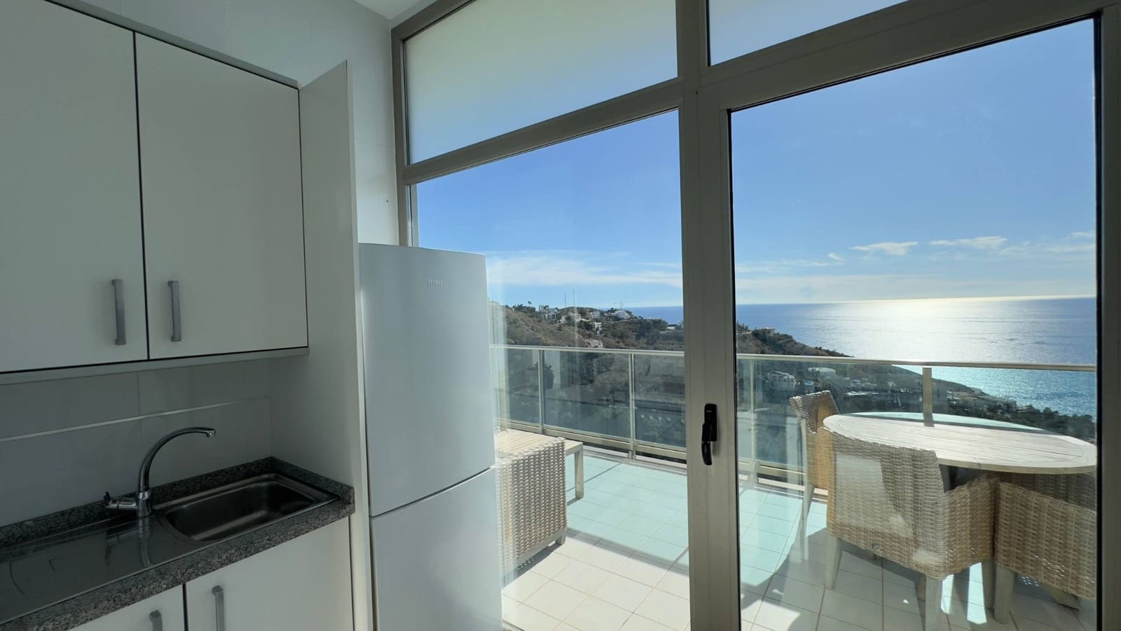 1 soverom Leilighet til salgs i Benidorm med svømmebasseng garasje - € 420 000 (Ref: 10124685)