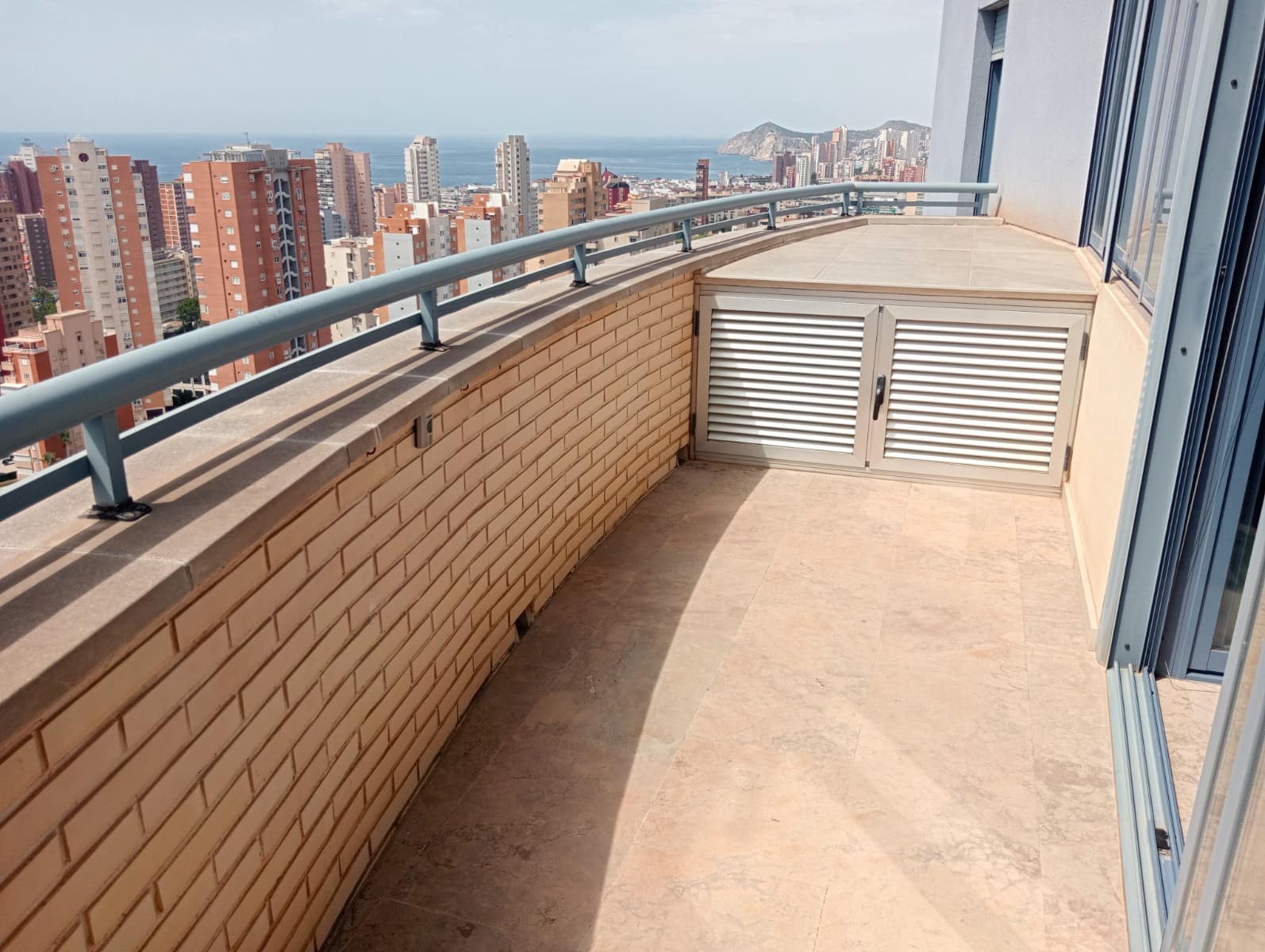 3 soveværelse Lejlighed til salg i Benidorm med swimmingpool garage - € 368.000 (Ref: 10125241)