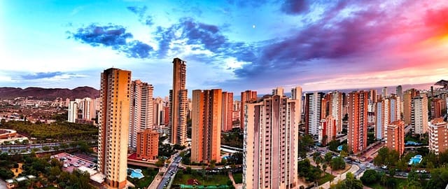 3 soveværelse Lejlighed til salg i Juzgados - Plaza de Toros, Benidorm med swimmingpool garage - € 368.000 (Ref: 10125241)