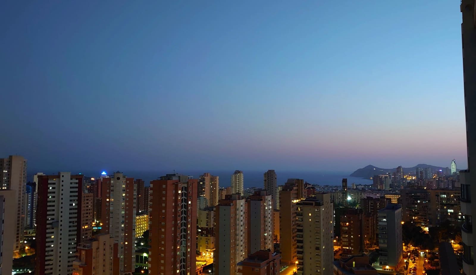 3 soveværelse Lejlighed til salg i Benidorm med swimmingpool garage - € 368.000 (Ref: 10125241)