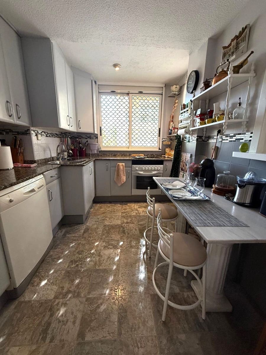 3 soveværelse Lejlighed til salg i Albir med swimmingpool garage - € 378.000 (Ref: 10130983)