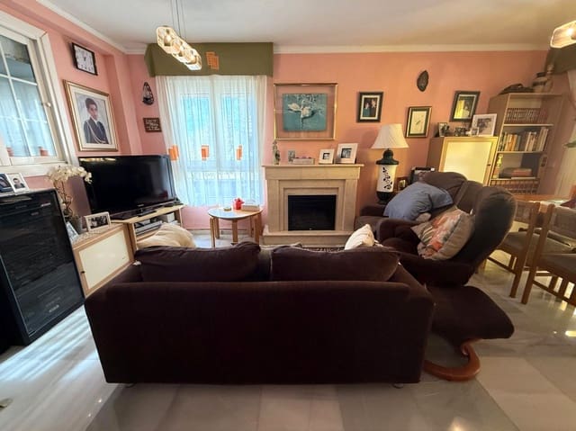 3 soveværelse Lejlighed til salg i Albir, Alfaz del Pi / L'Alfàs del Pi med swimmingpool garage - € 378.000 (Ref: 10130983)