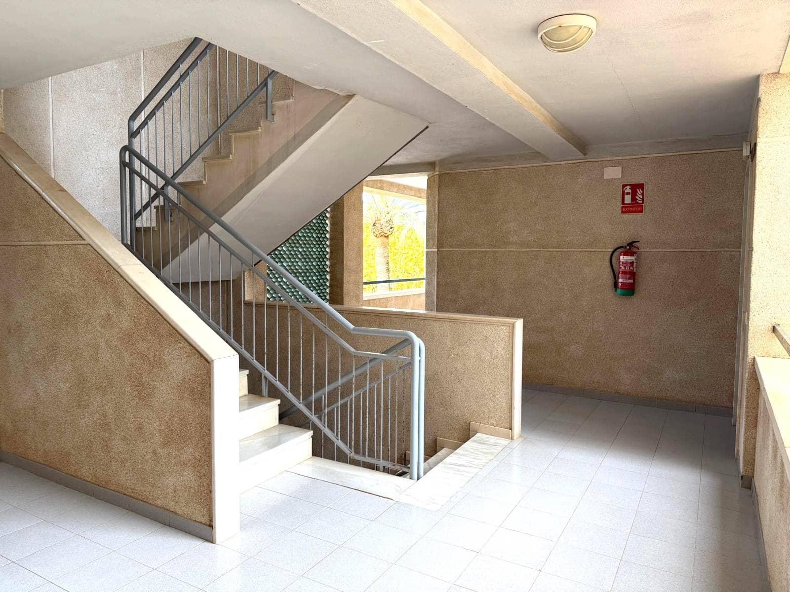 3 soveværelse Lejlighed til salg i Albir med swimmingpool garage - € 378.000 (Ref: 10130983)