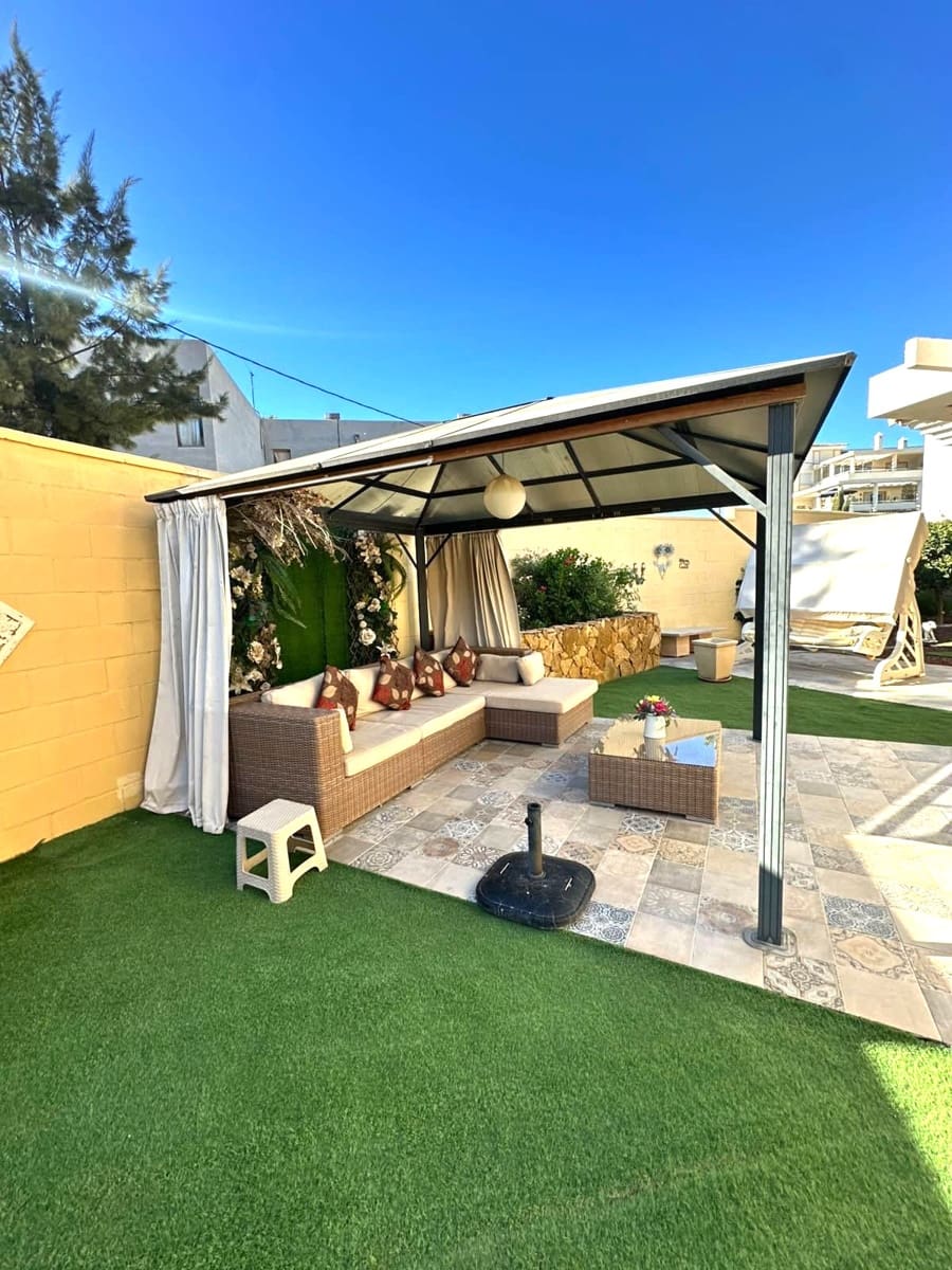 3 soverom Leilighet til salgs i Albir med svømmebasseng garasje - € 445 000 (Ref: 10131030)