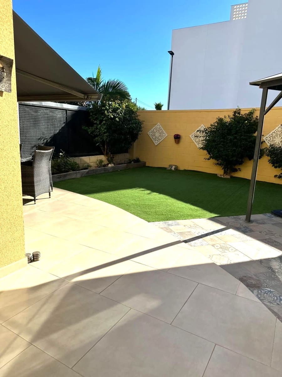 3 soverom Leilighet til salgs i Albir med svømmebasseng garasje - € 445 000 (Ref: 10131030)
