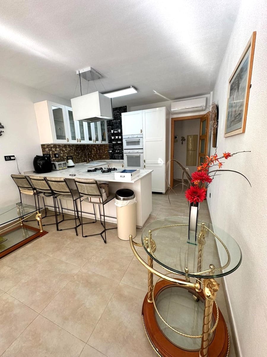 3 soverom Leilighet til salgs i Albir med svømmebasseng garasje - € 445 000 (Ref: 10131030)