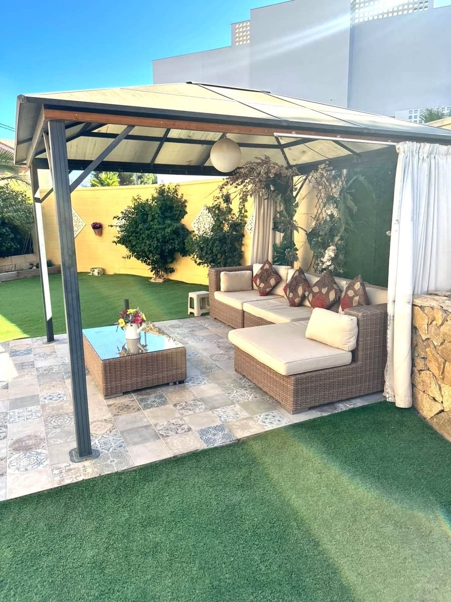 3 soverom Leilighet til salgs i Albir med svømmebasseng garasje - € 445 000 (Ref: 10131030)