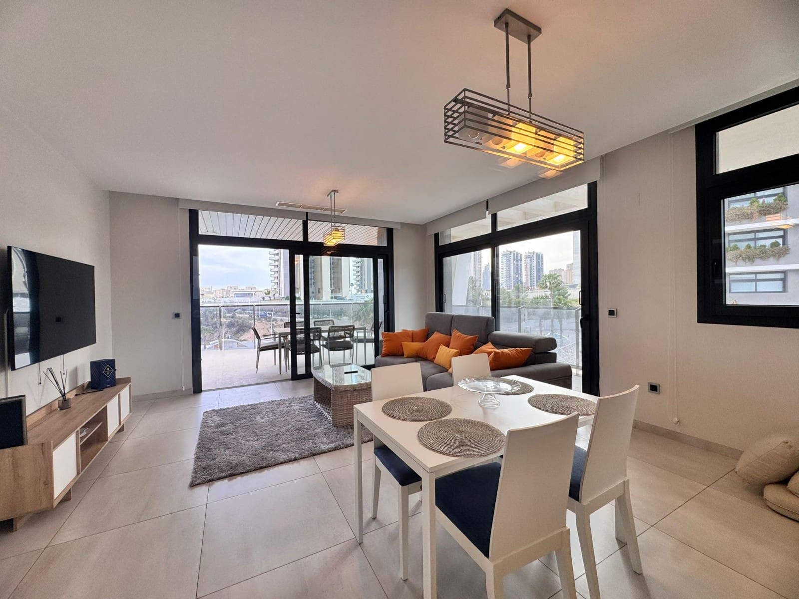 3 chambre Appartement à vendre à Benidorm avec piscine garage - 780 000 € (Ref: 10136232)